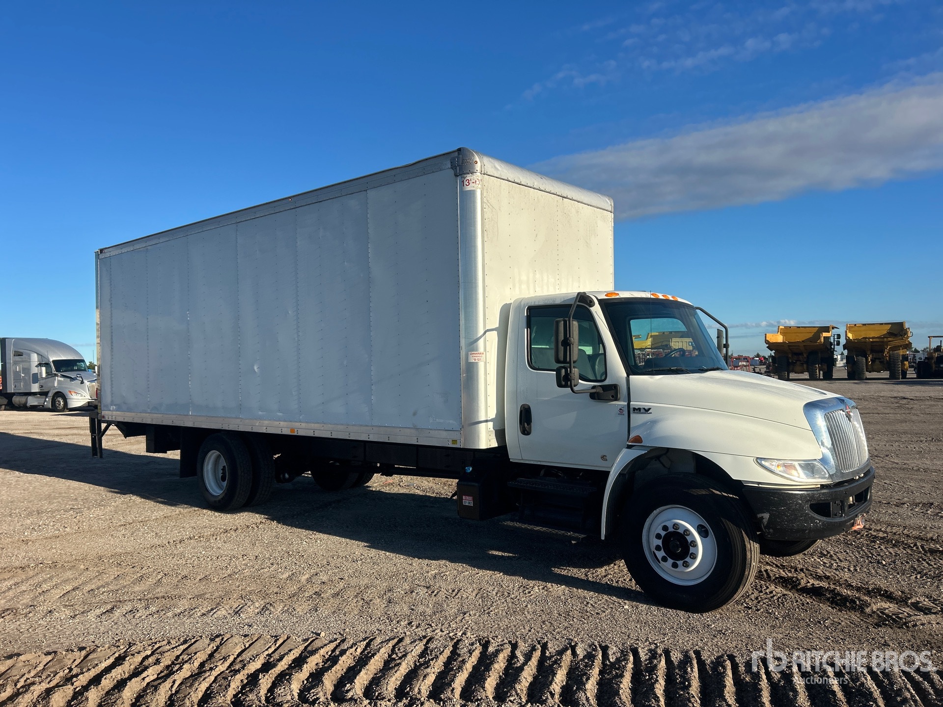 2022 International MV607