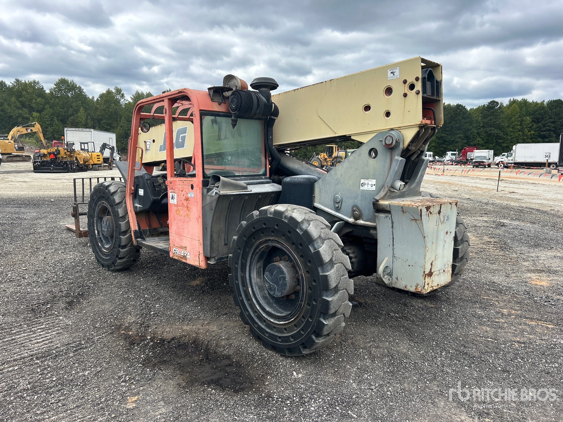 2006 JLG G9-43A