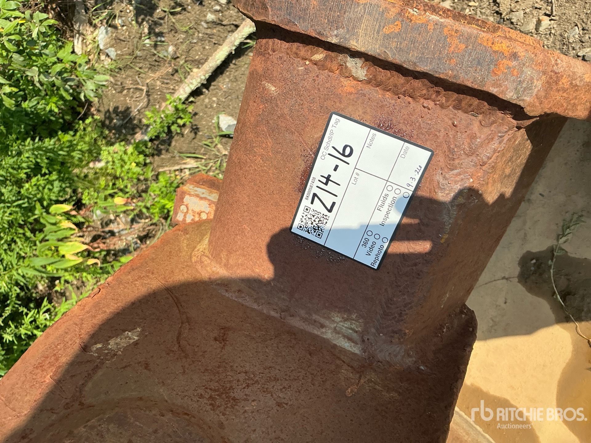 Geith 48 IN DIGGING
