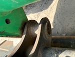 Chassis with Quick Coupler to Arms Pins