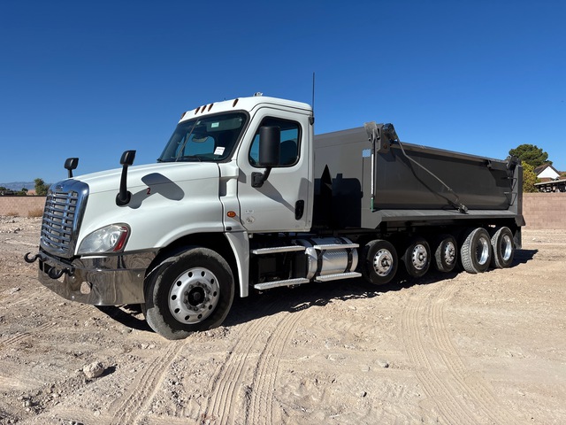 2017 Freightliner 114SD 6x4 Five Axle Dump Truck