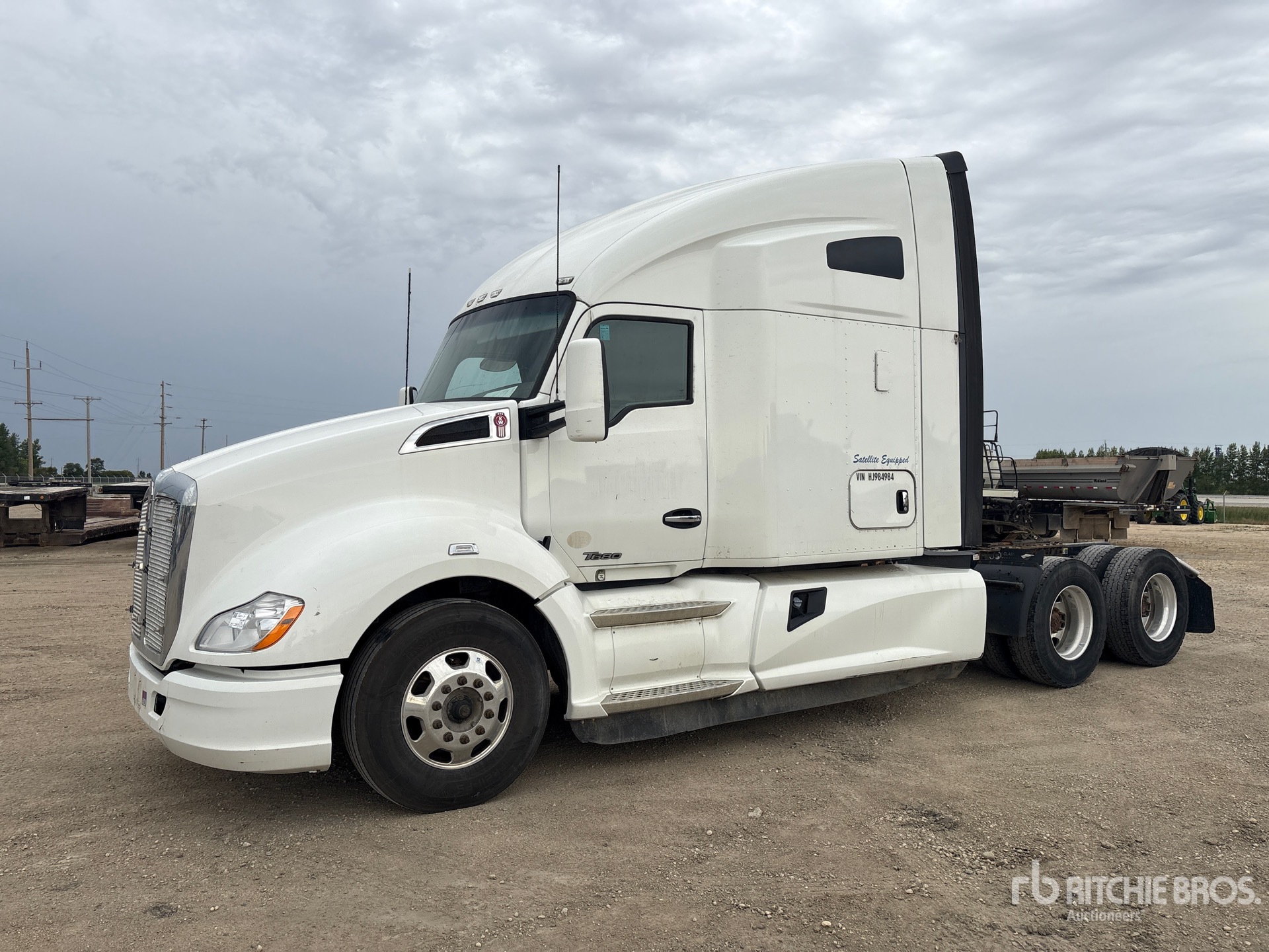 Photo of 2017 Kenworth T680