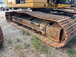 Undercarriage with Right Roller Frame