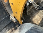 Chassis with Quick Coupler to Arms Pins