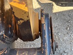 Chassis with Quick Coupler to Arms Pins