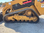 Undercarriage with Rubber Belt Drive Lugs