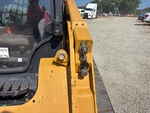 Hydraulics with Auxiliary Hydraulic Plumbing