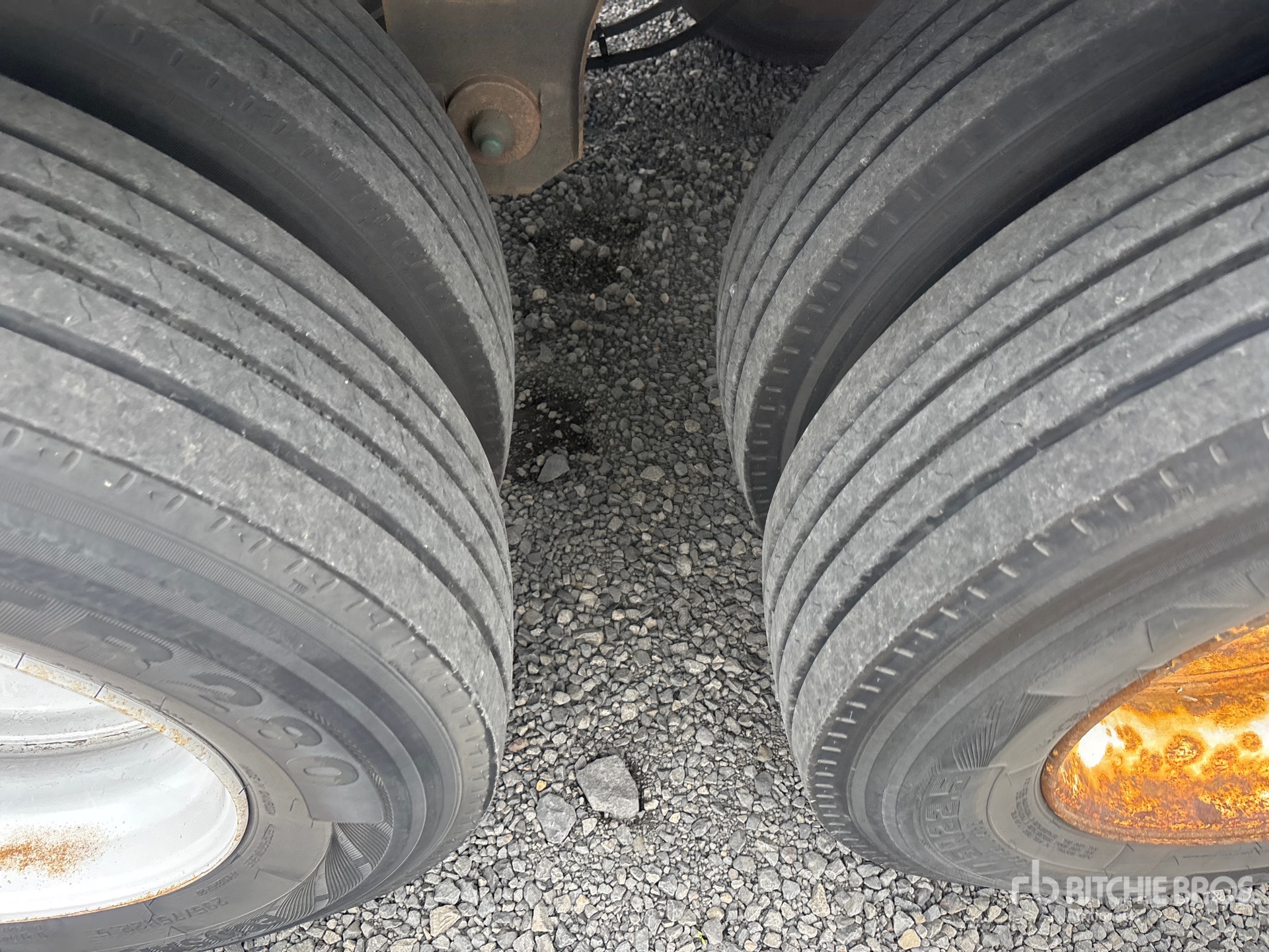 2007 Utility VS2RA