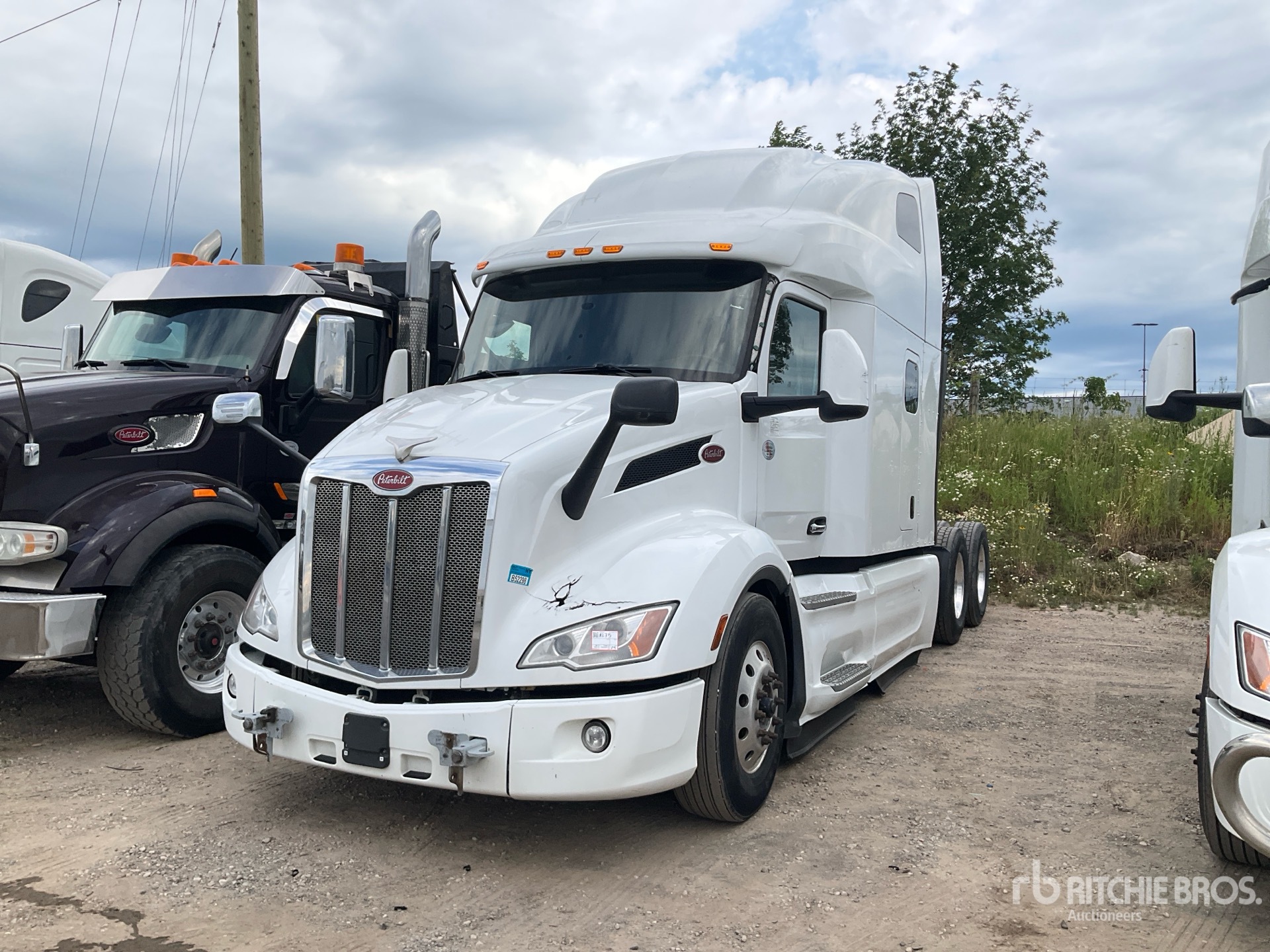2023 Peterbilt 579