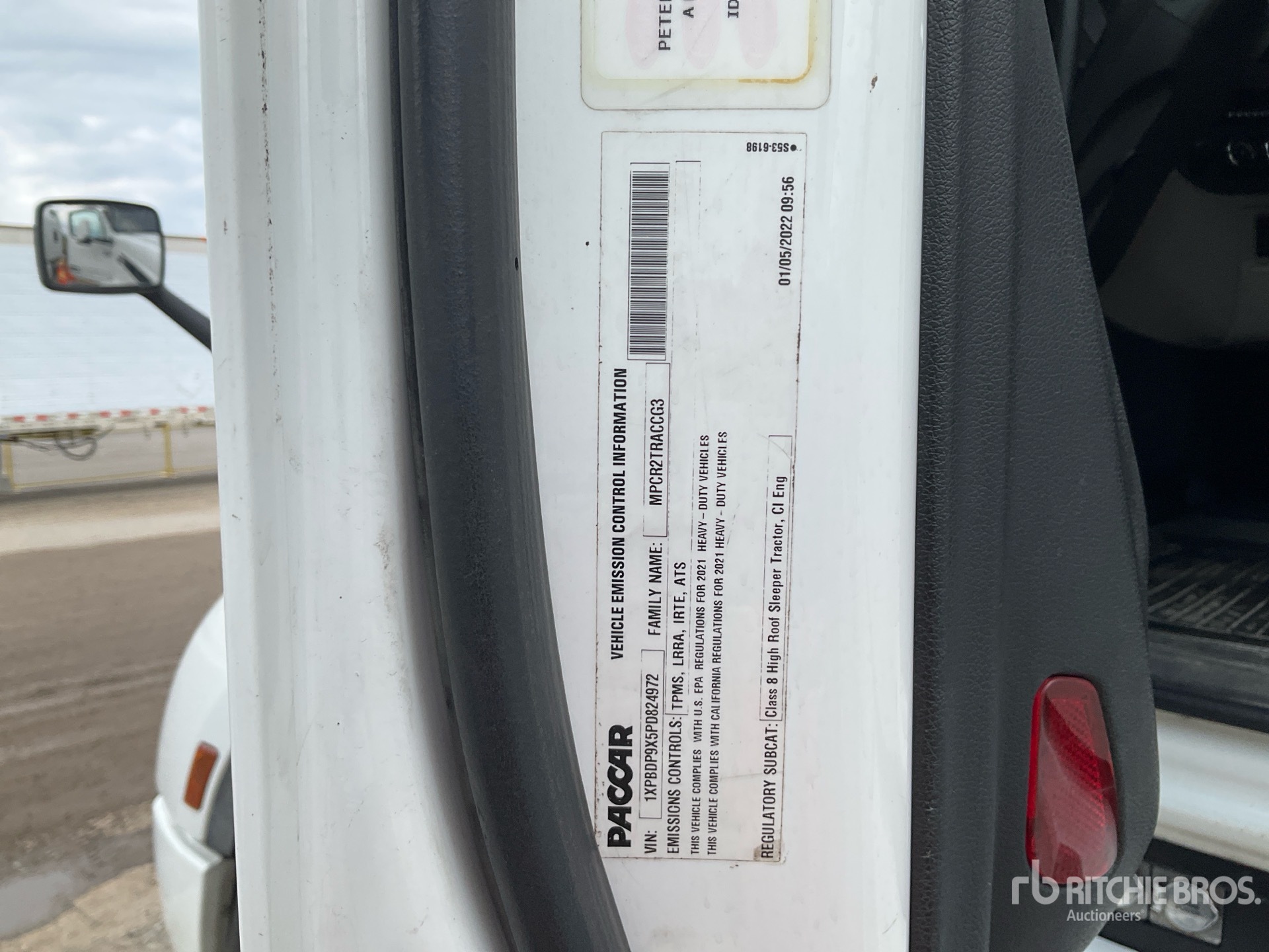 2023 Peterbilt 579