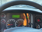 Cab with Luces de advertencia del motor