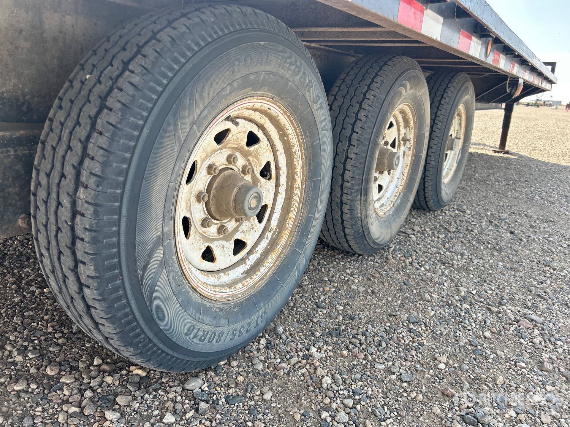2008 Load Max 24 FT TRI/A