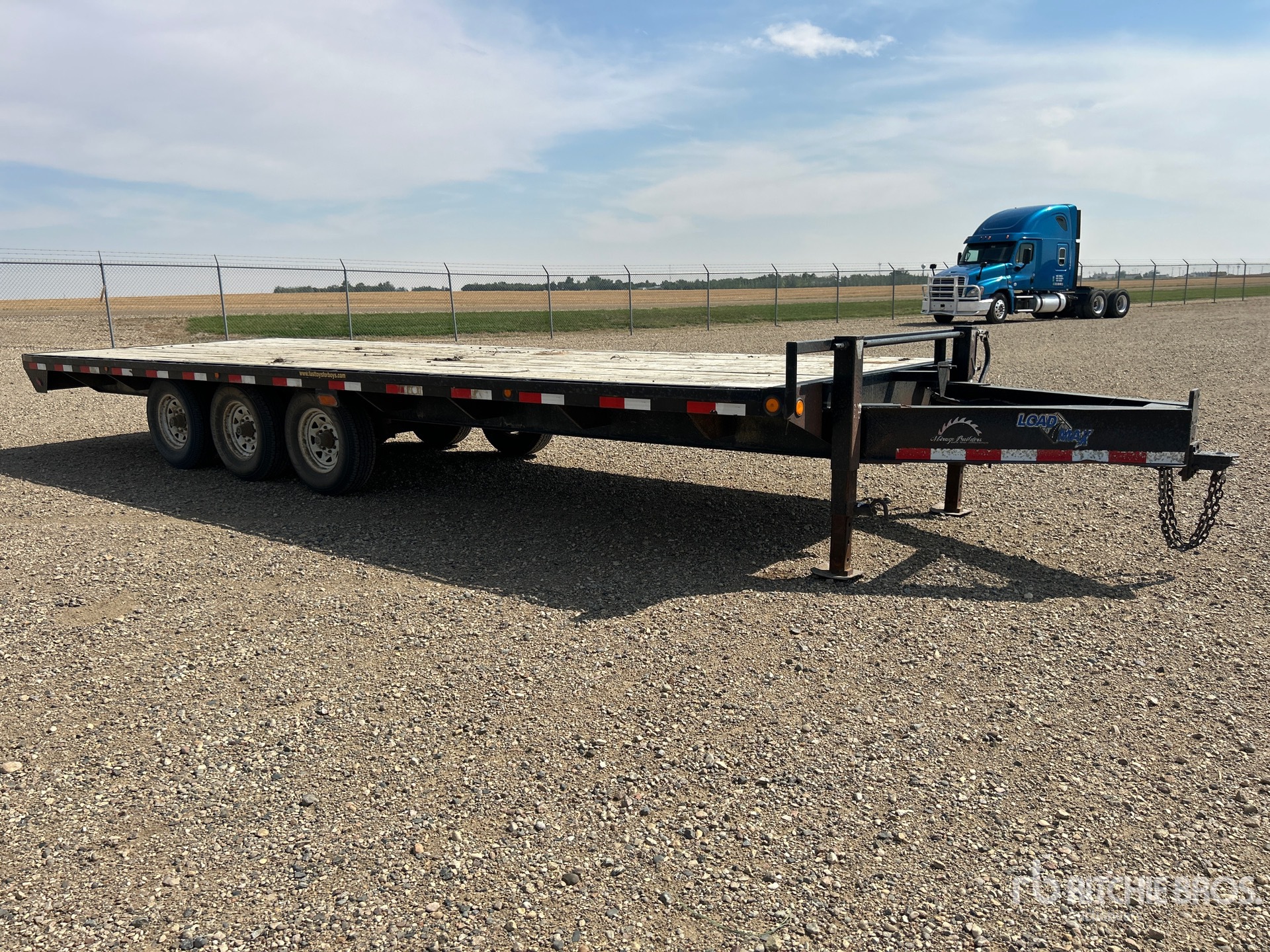 2008 Load Max 24 FT TRI/A