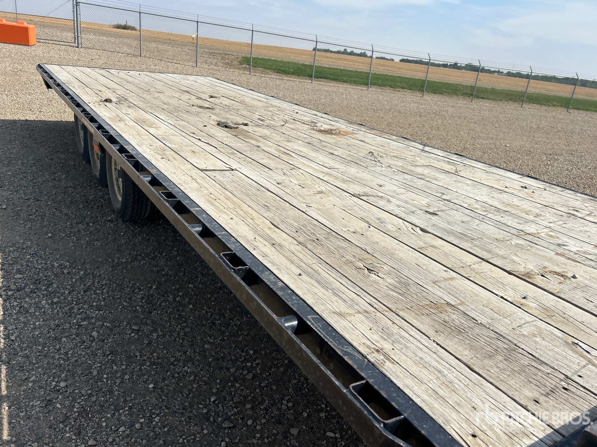 2008 Load Max 24 FT TRI/A