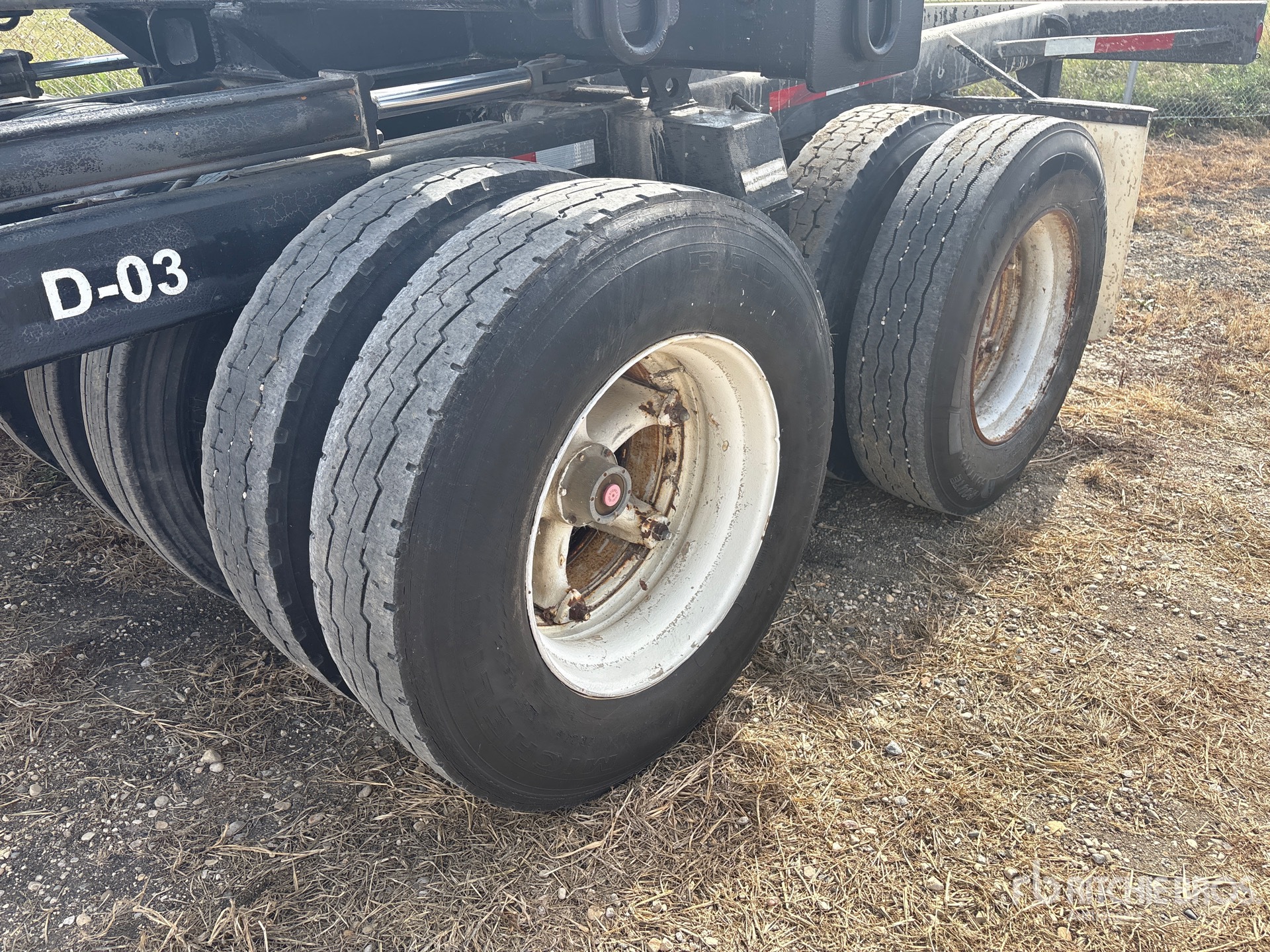 1997 Arrow Master 16-WHEEL