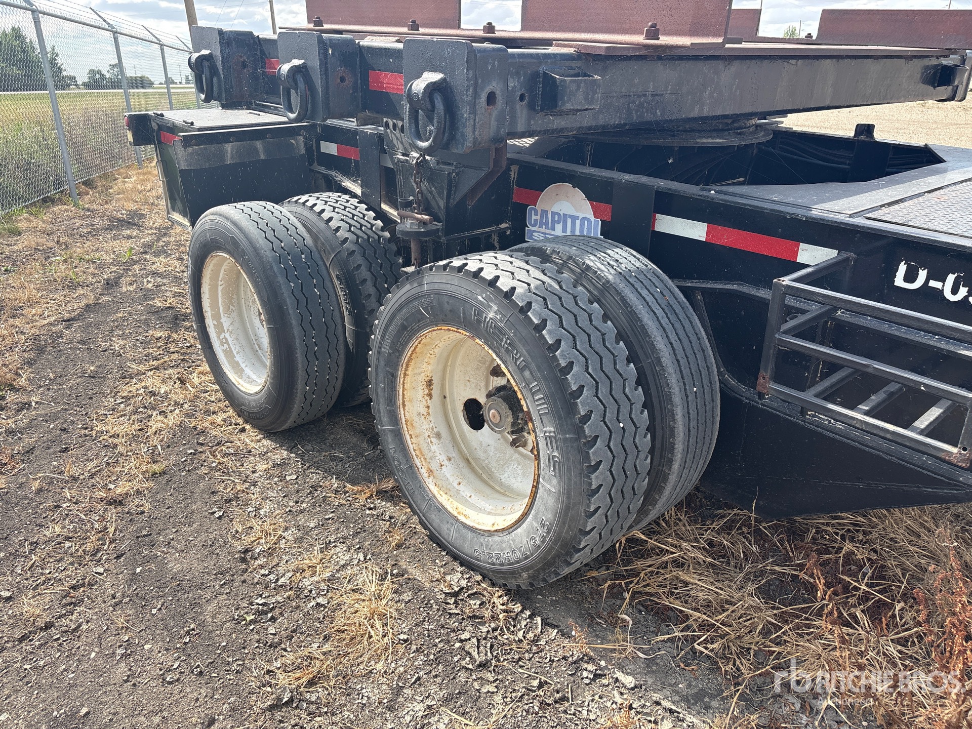 2004 Arrow Master 16-WHEEL
