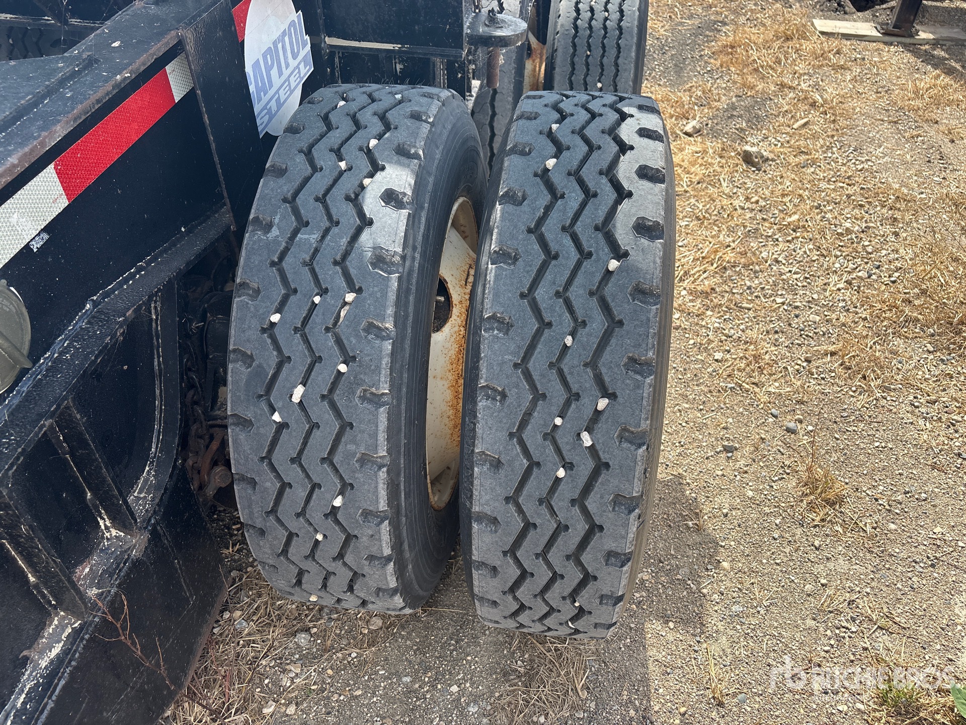 2004 Arrow Master 16-WHEEL