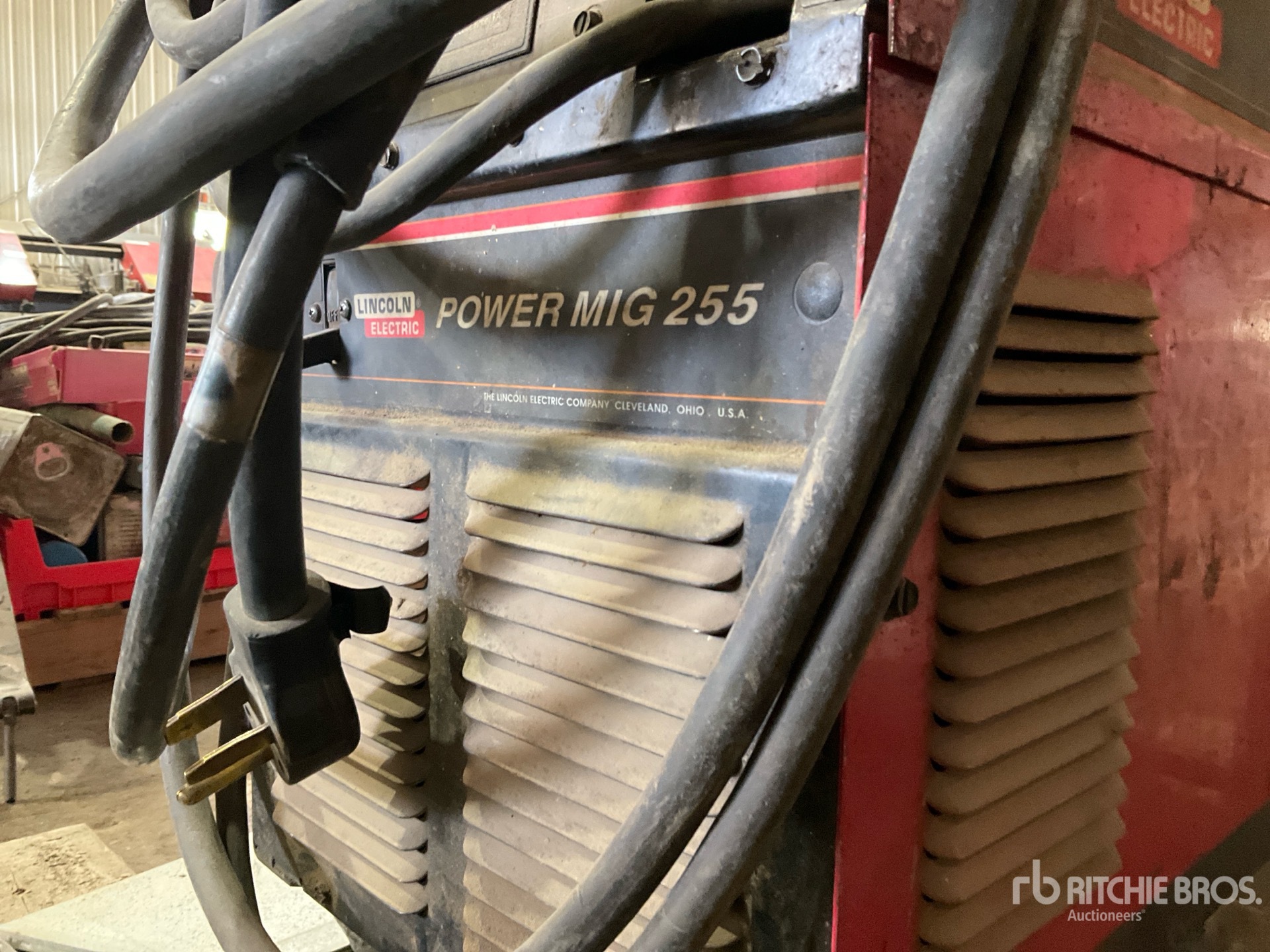 Lincoln POWER MIG 225