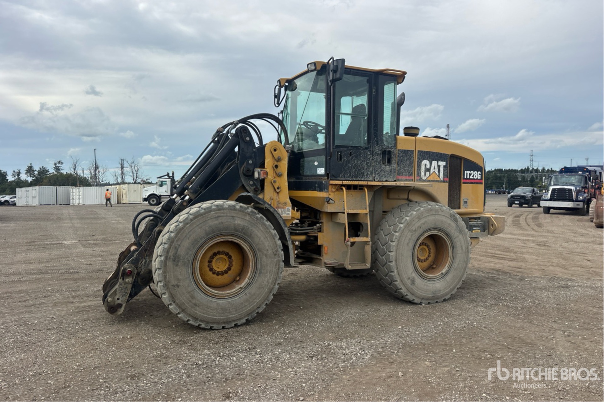 2004 Caterpillar IT28G