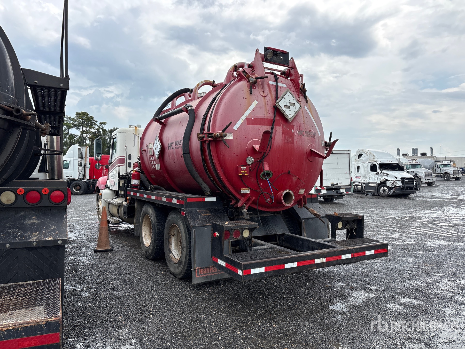 2006 Freightliner COLUMBIA 120