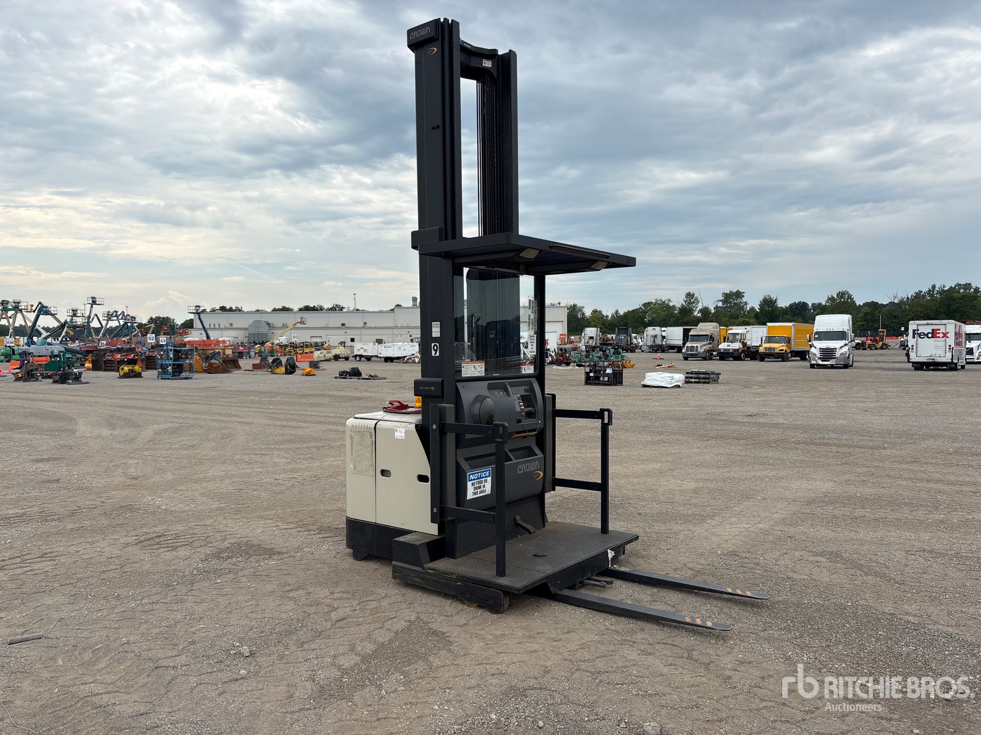 2006 Crown SP3450H-30