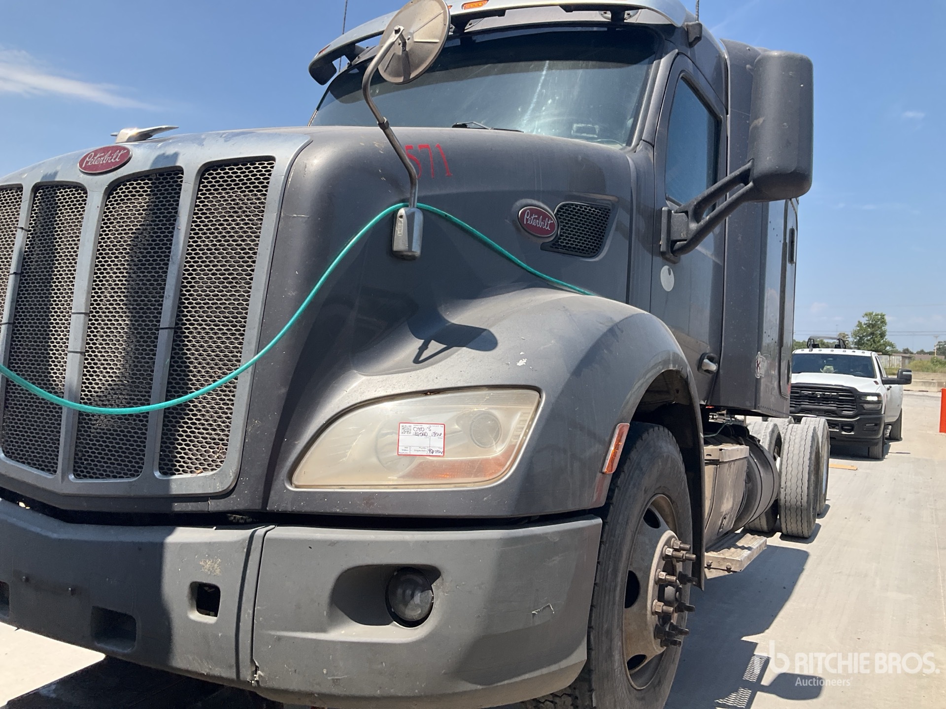2017 Peterbilt 579