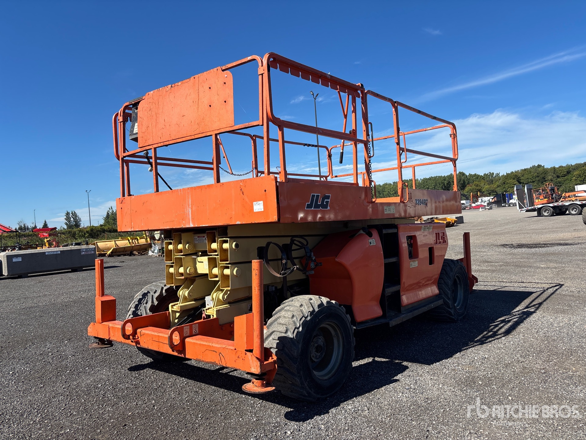 2004 JLG 3394RT