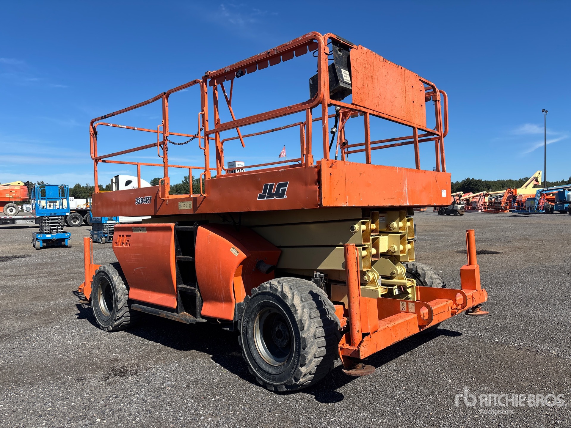 2004 JLG 3394RT