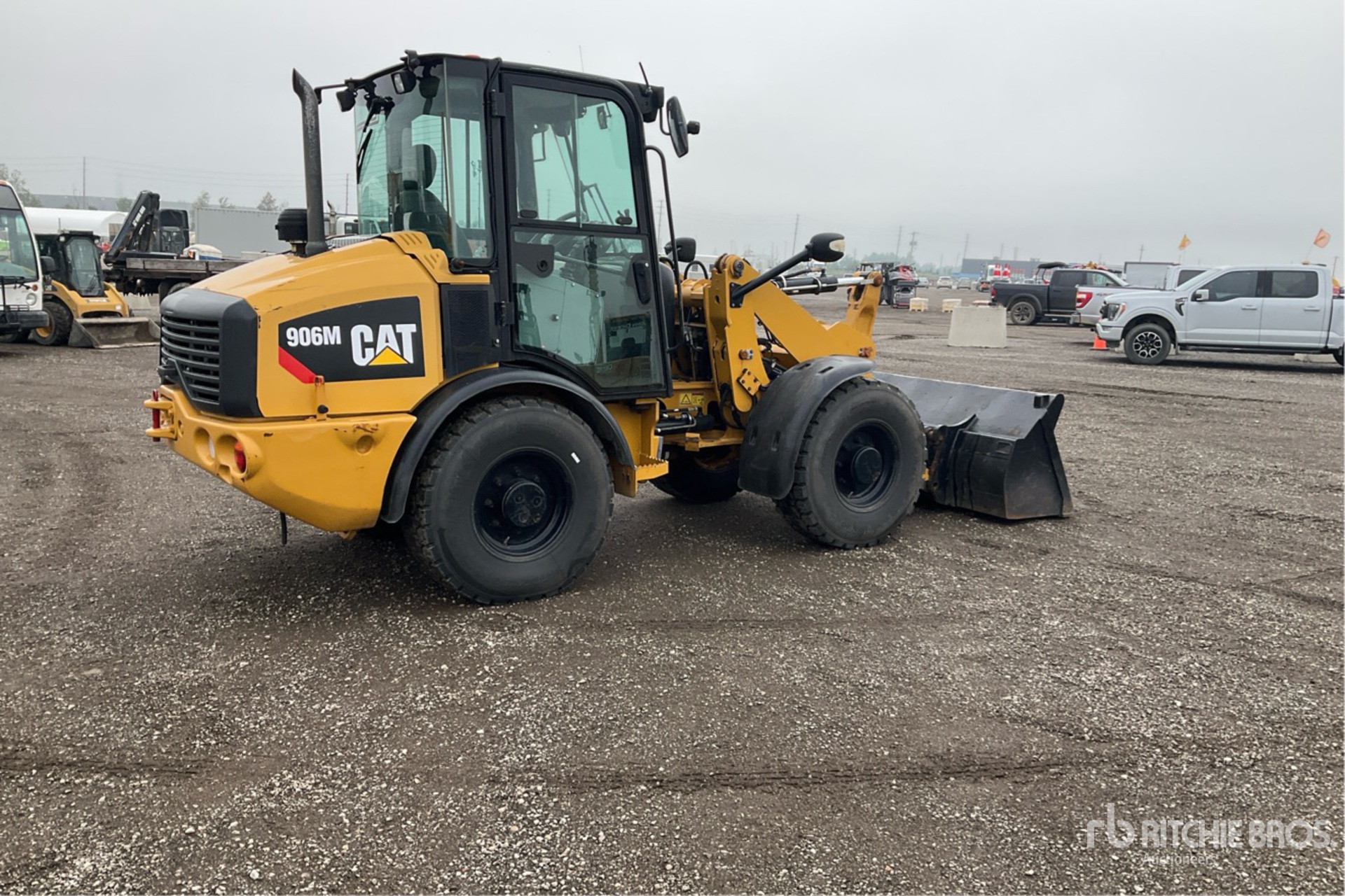 2016 Caterpillar 906M