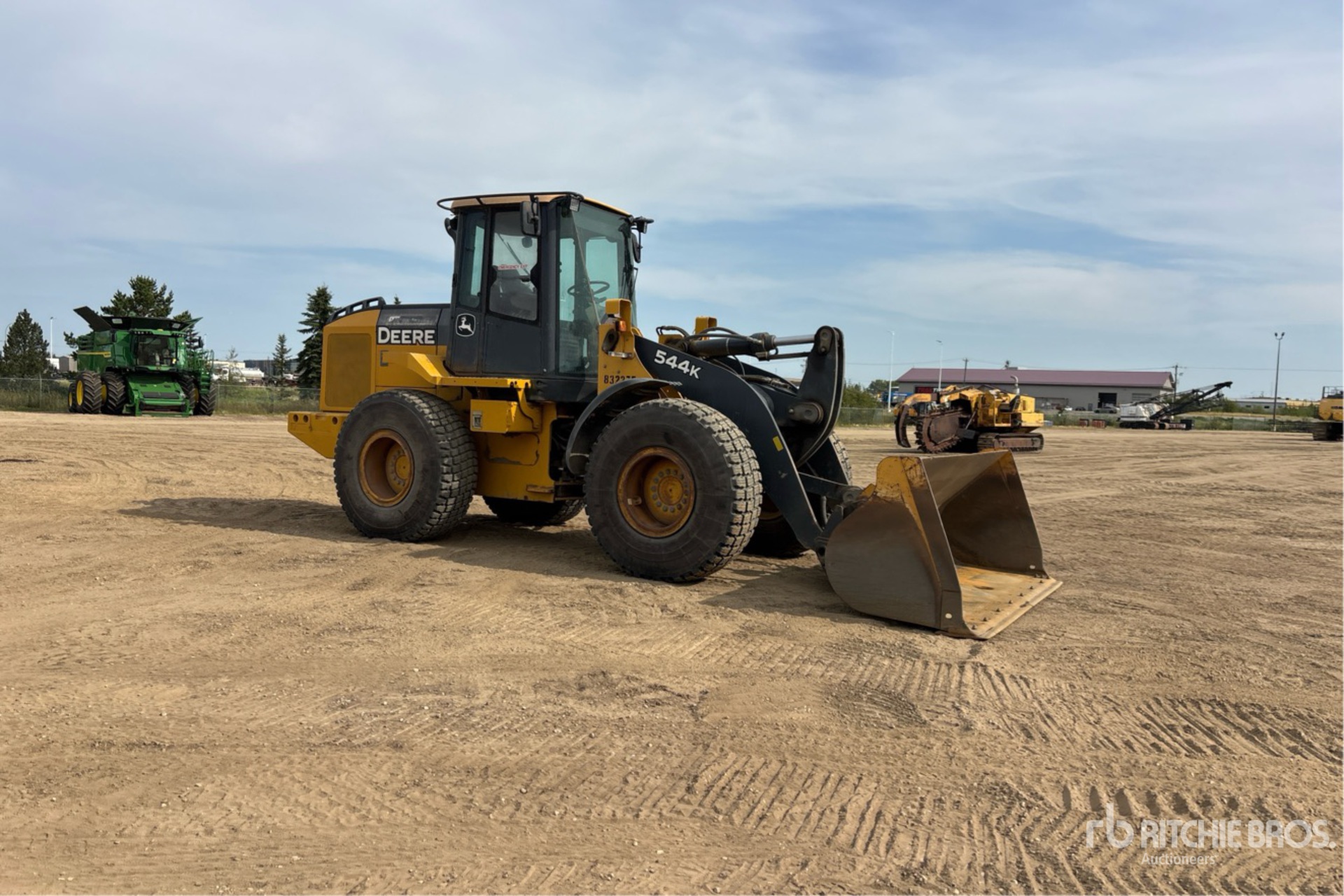 2010 John Deere 544K