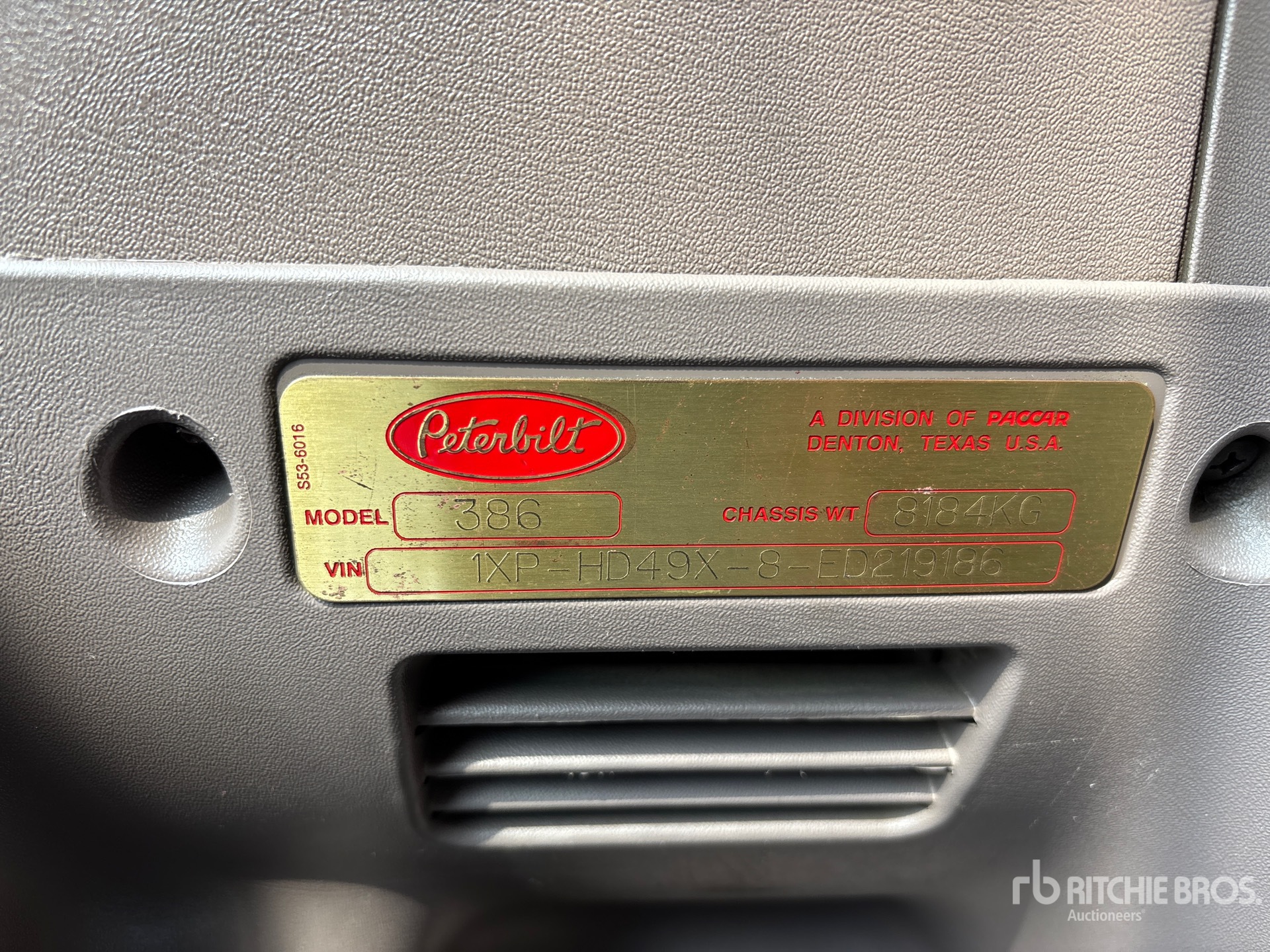 2014 Peterbilt 386