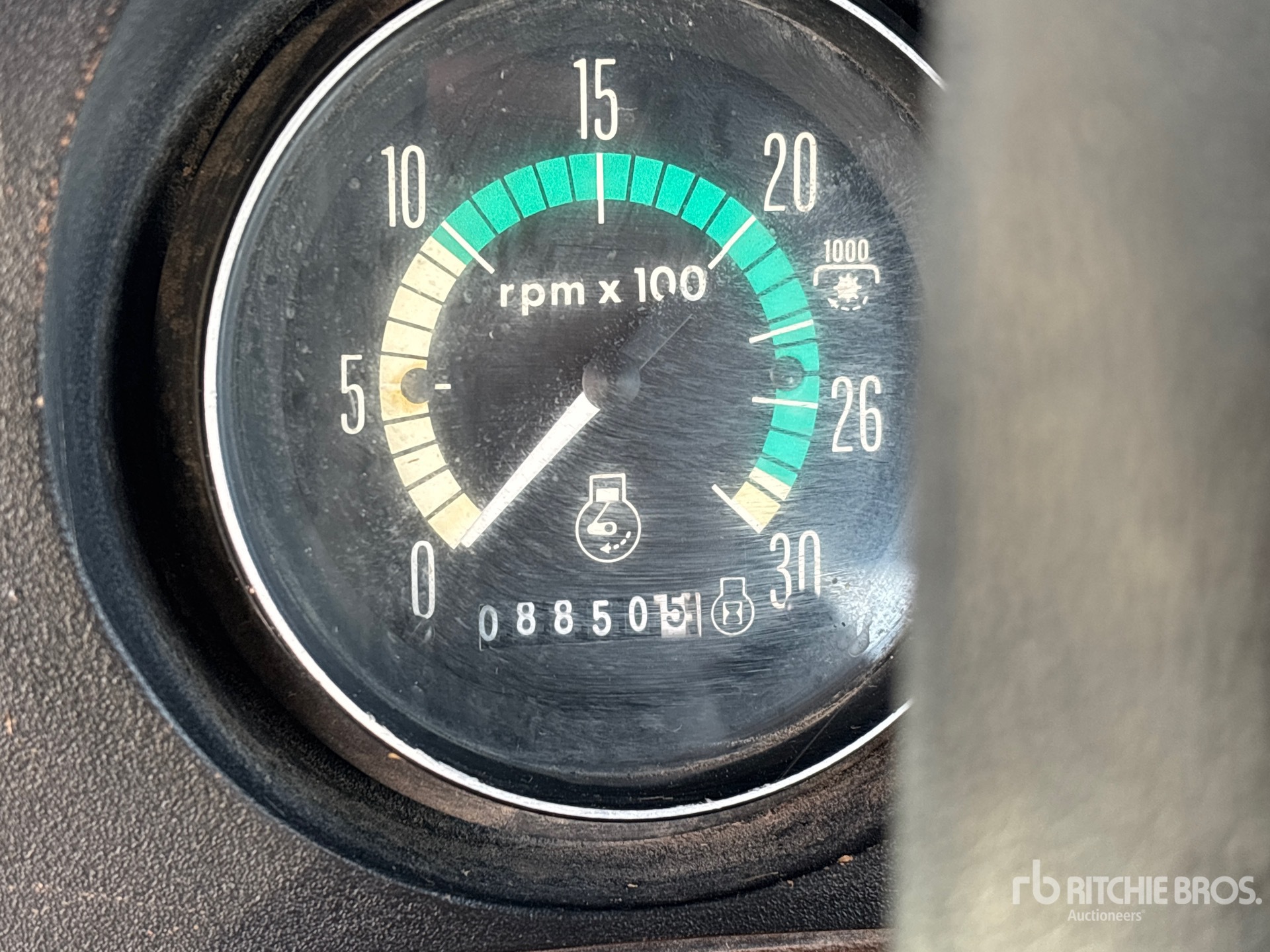 1983 Massey Ferguson 4900