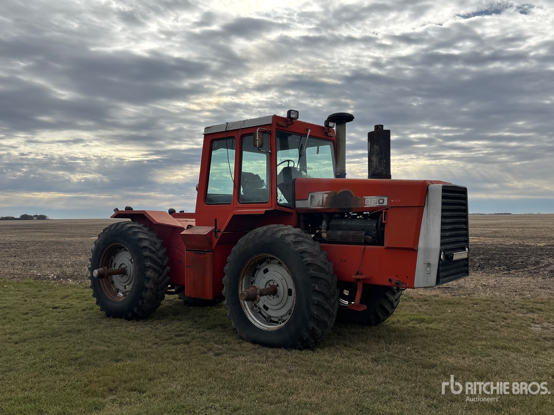 1983 Massey Ferguson 4880