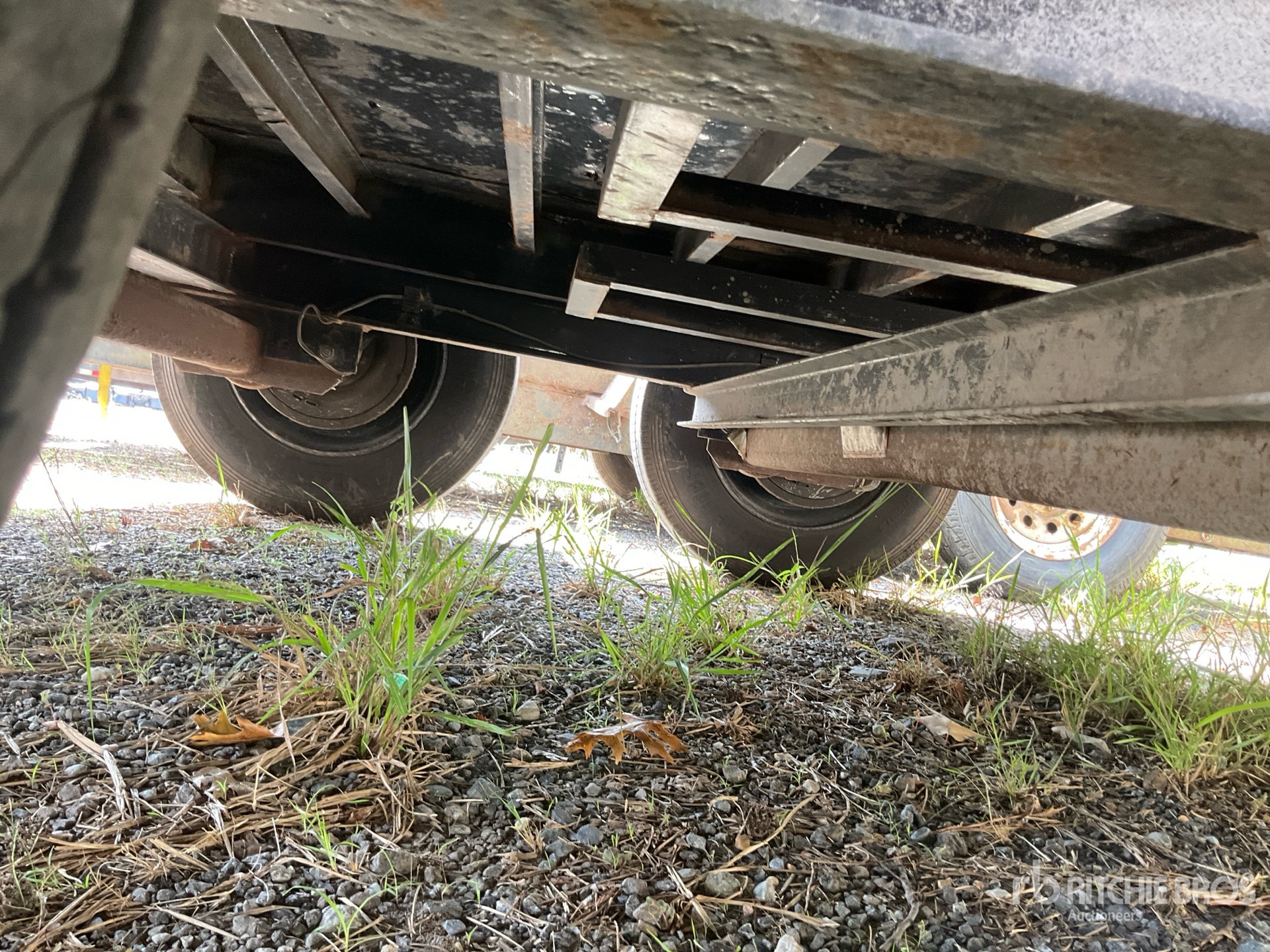 2021 Pj Trailers D7142