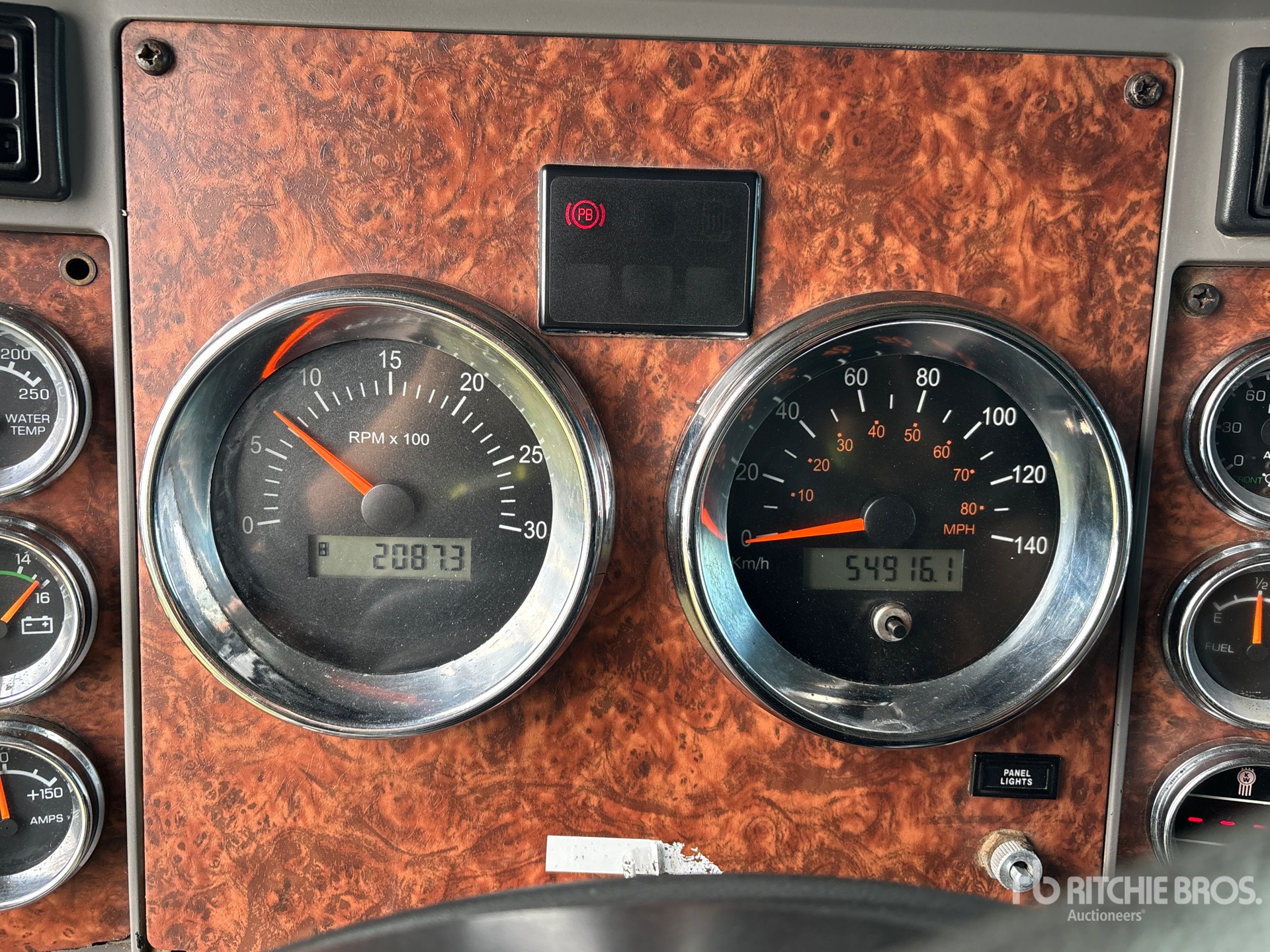 2005 Kenworth T800