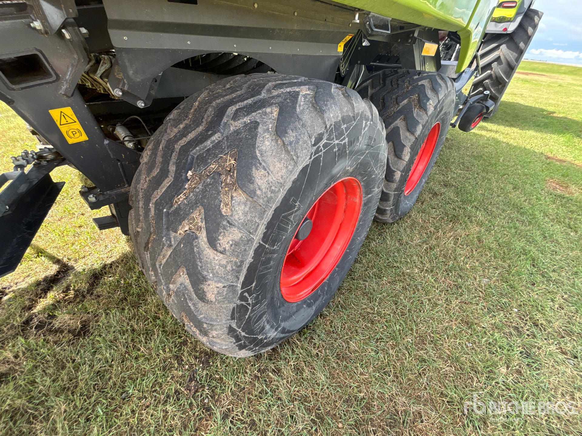 2022 Claas QUADRANT 5300