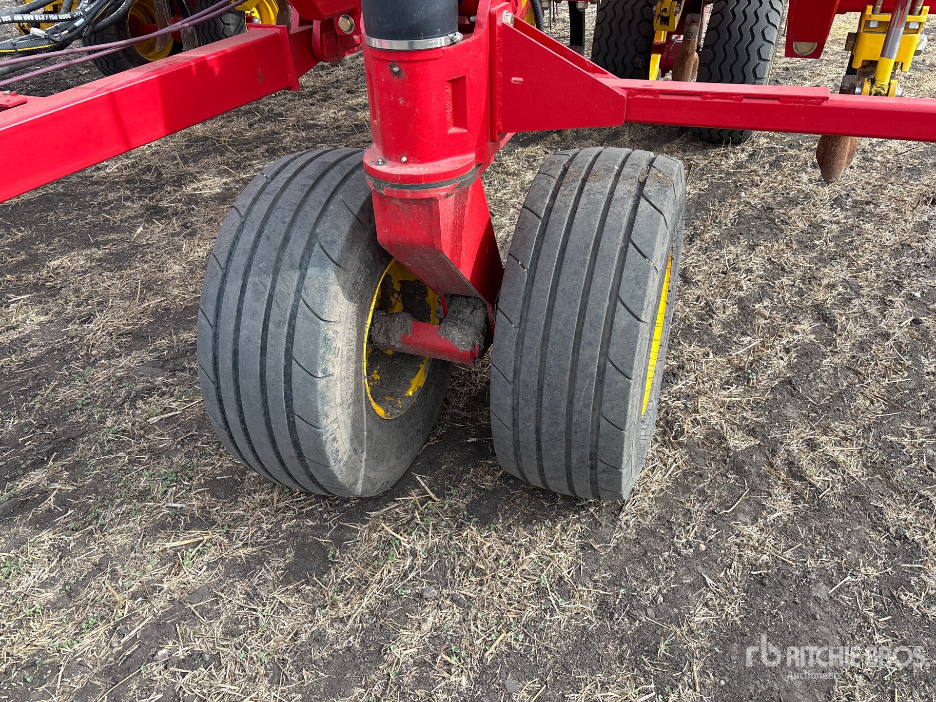 2024 Bourgault 9500