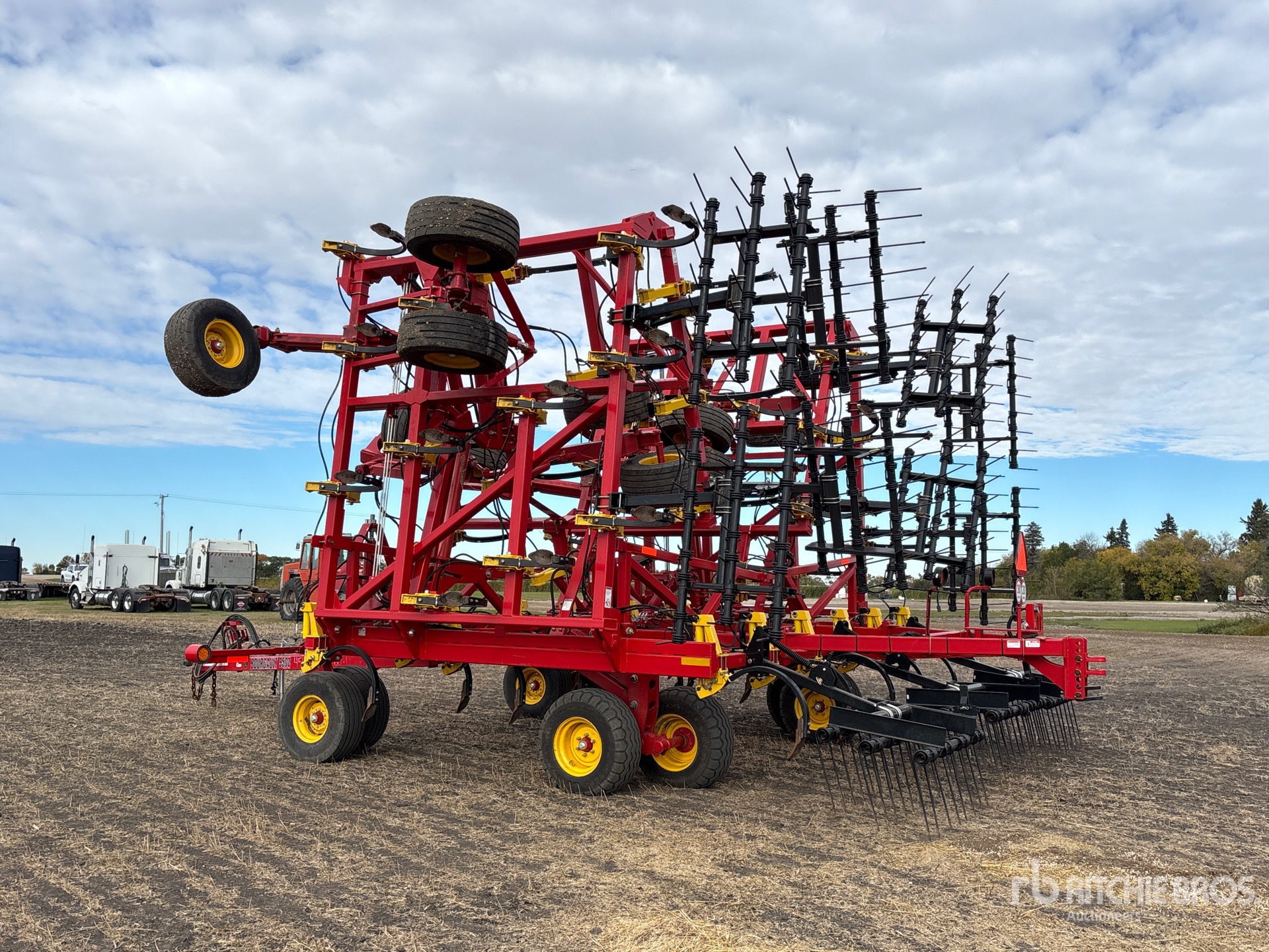 2024 Bourgault 9500