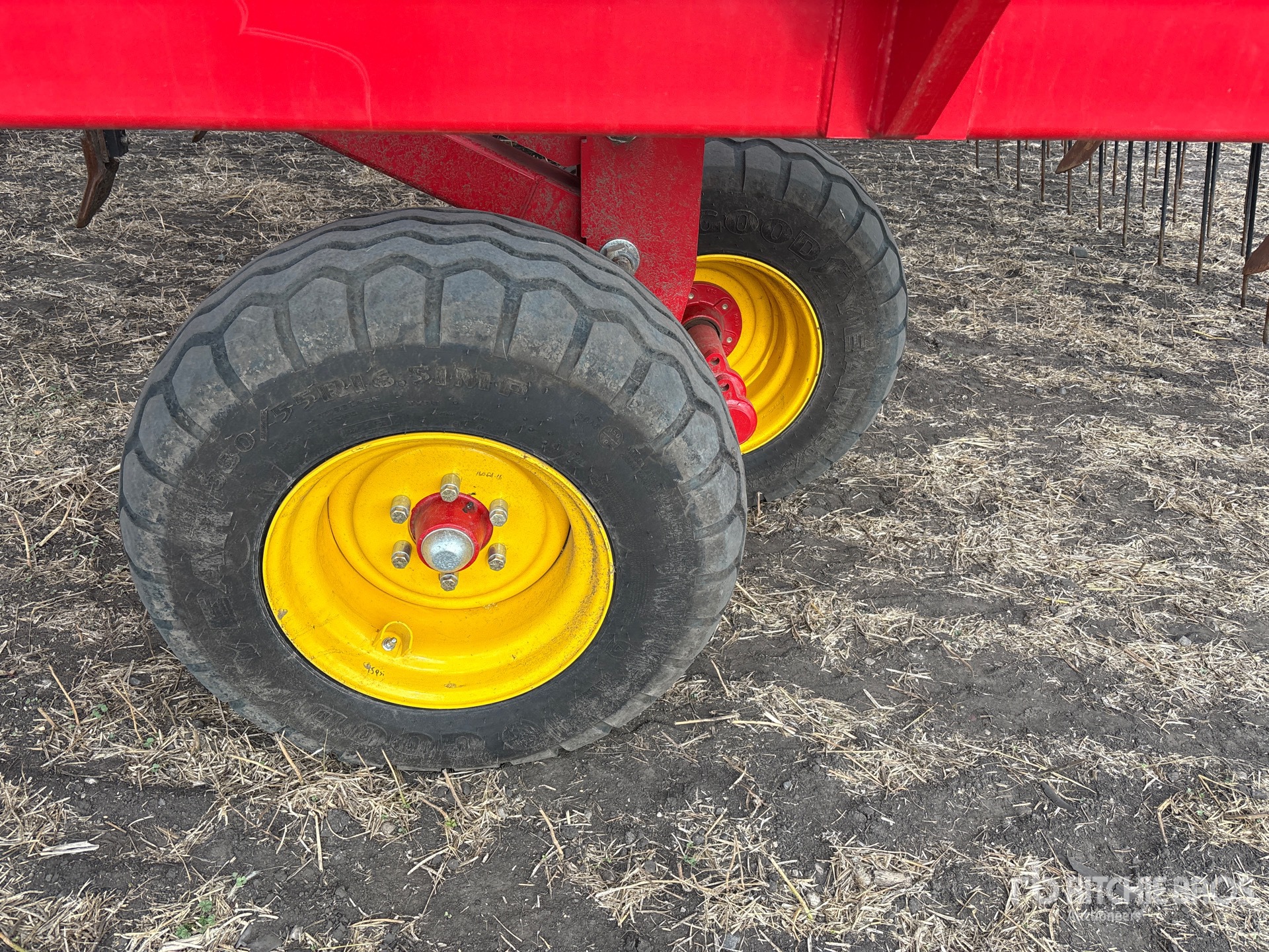 2024 Bourgault 9500