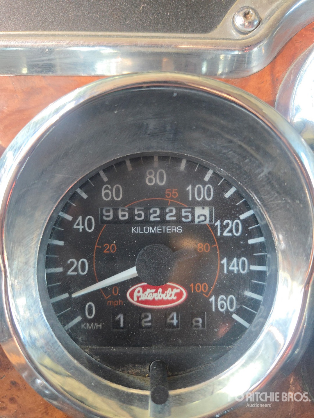 2003 Peterbilt 379