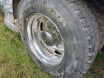 4 Underbody - Truck with