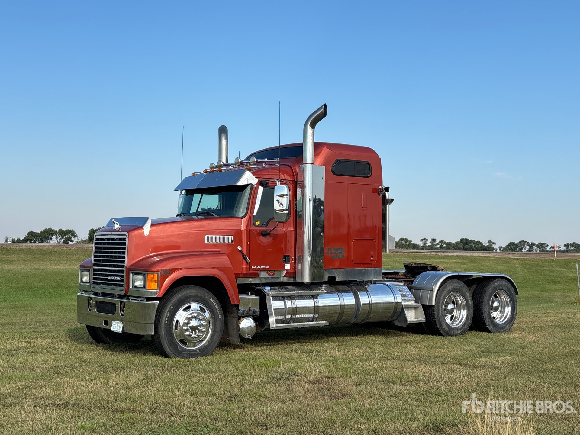 2013 Mack CHU613