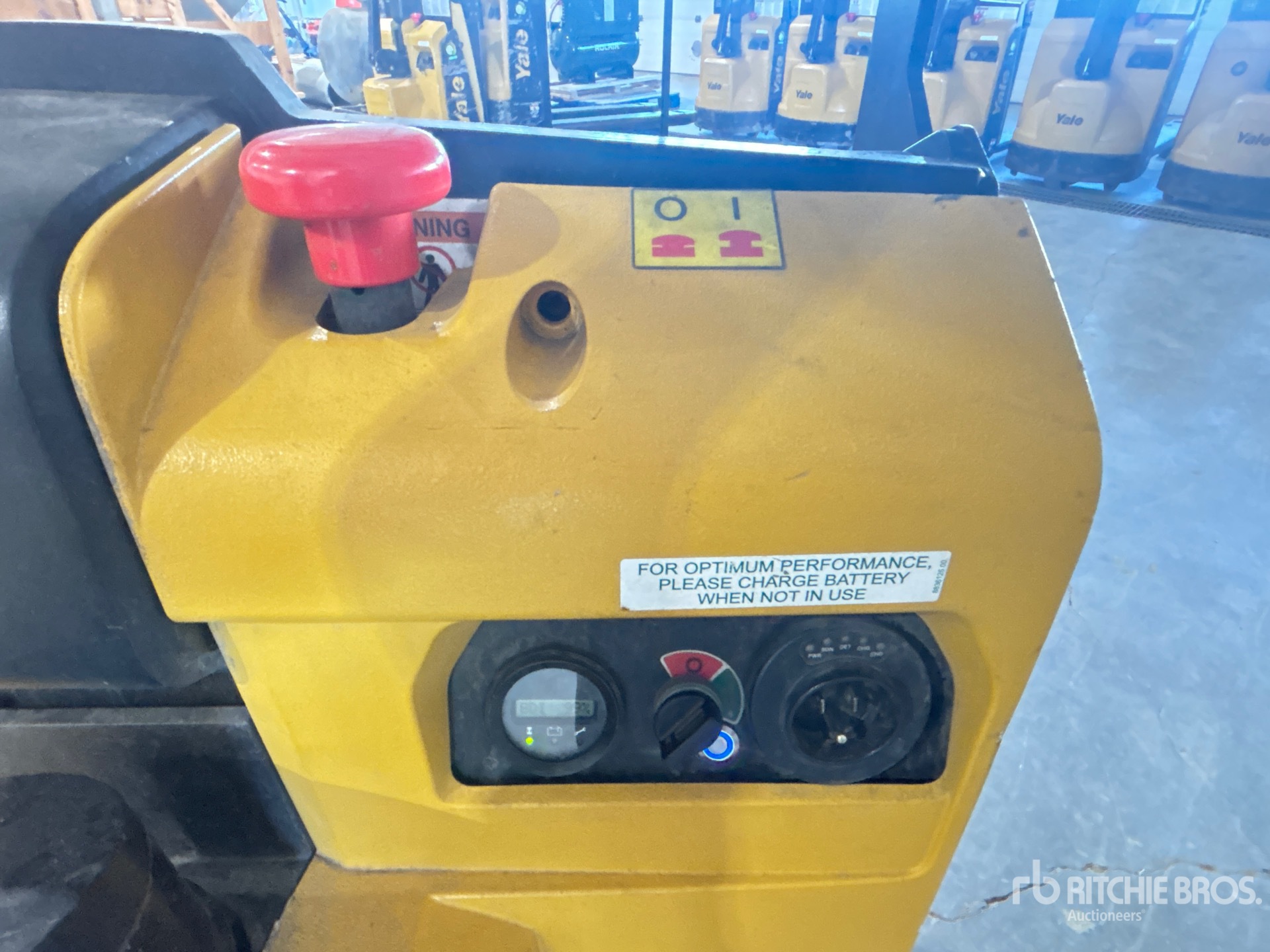 Yale MPB045VG