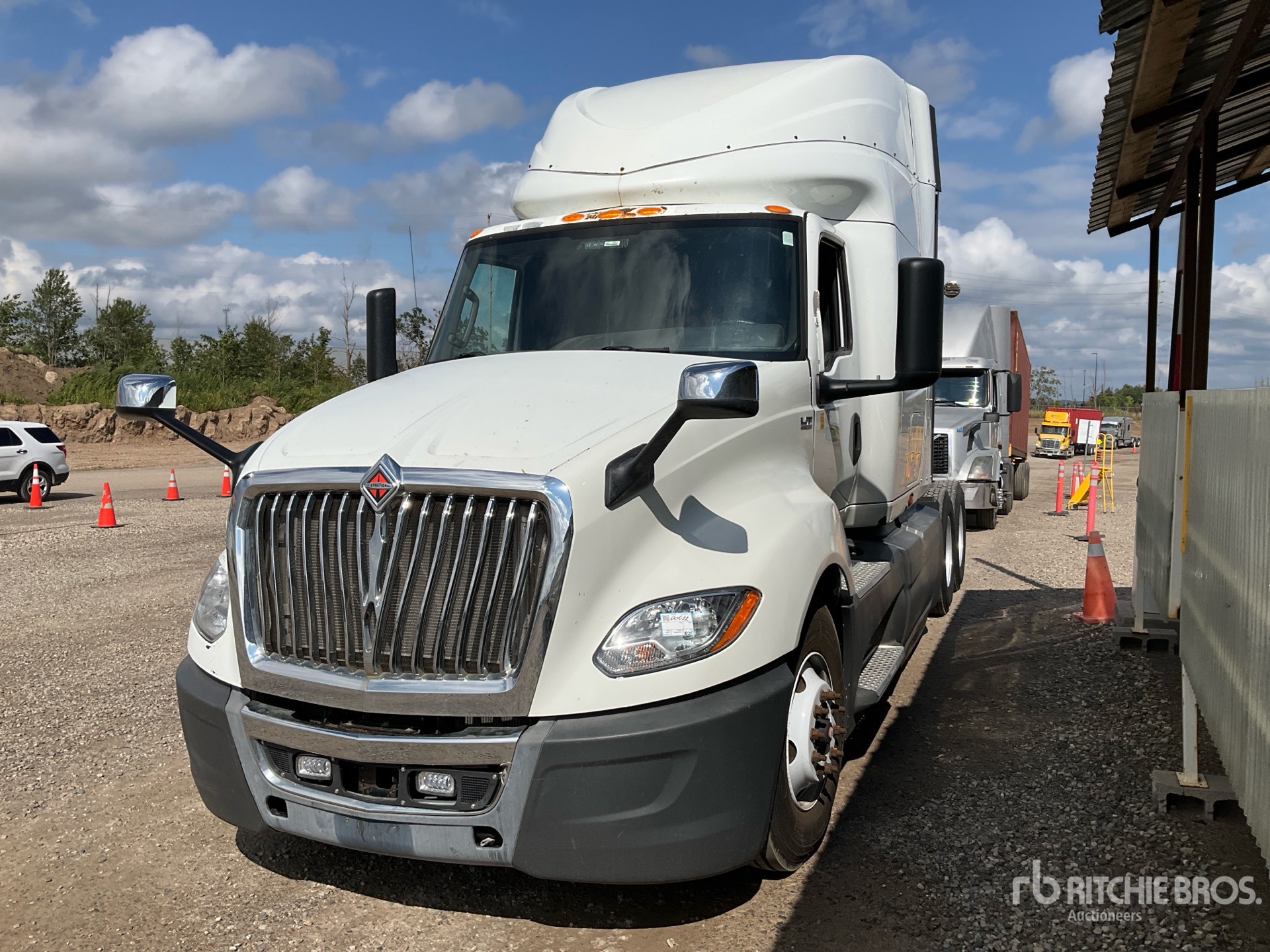 2018 International LT625