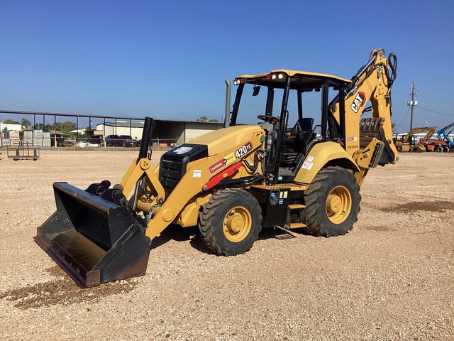 2022 Cat 420XE 4x4 Backhoe Loader