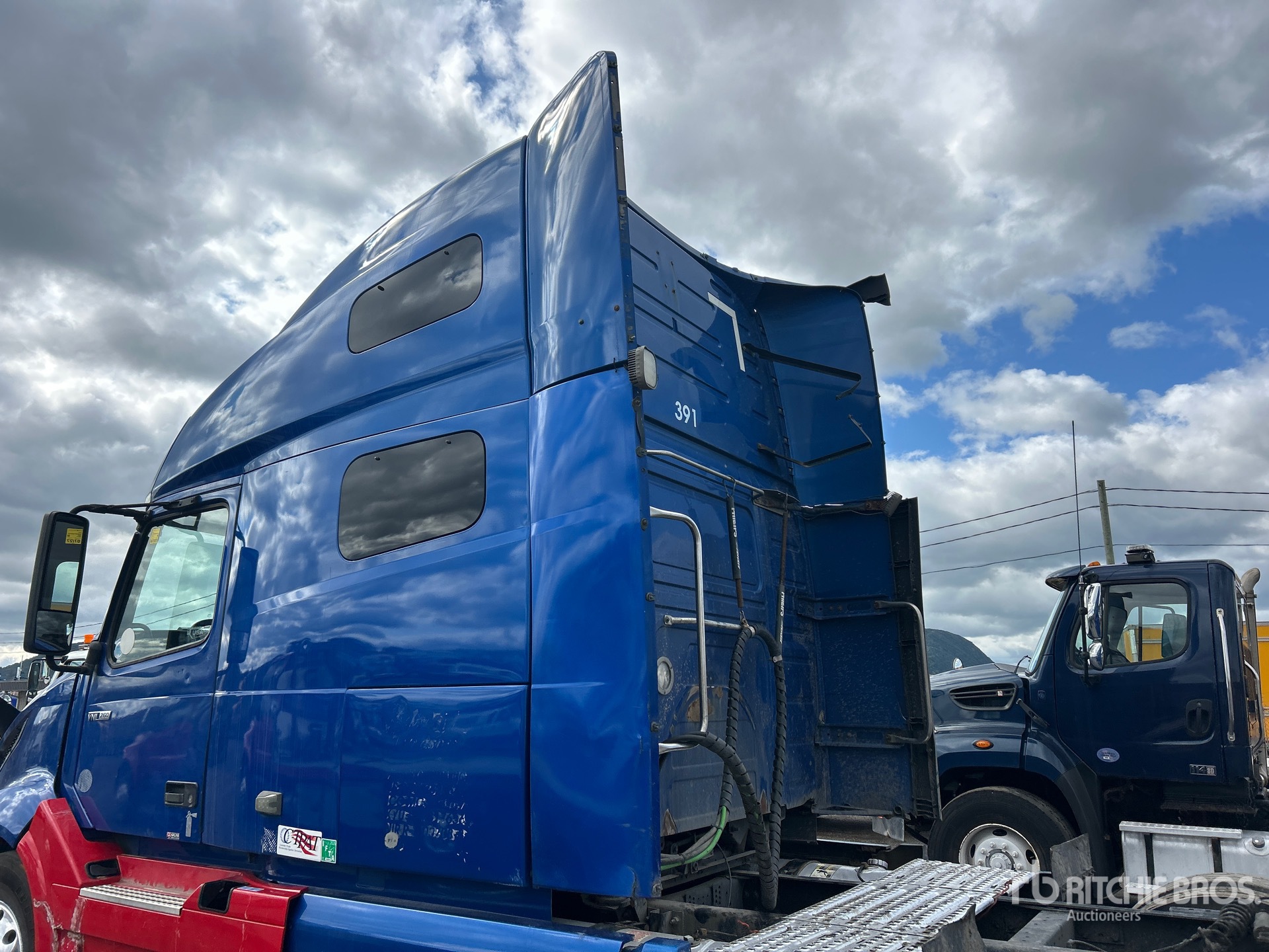 2019 Volvo VNL