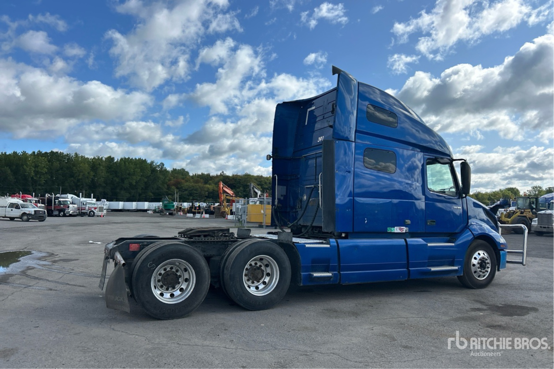 2019 Volvo VNL