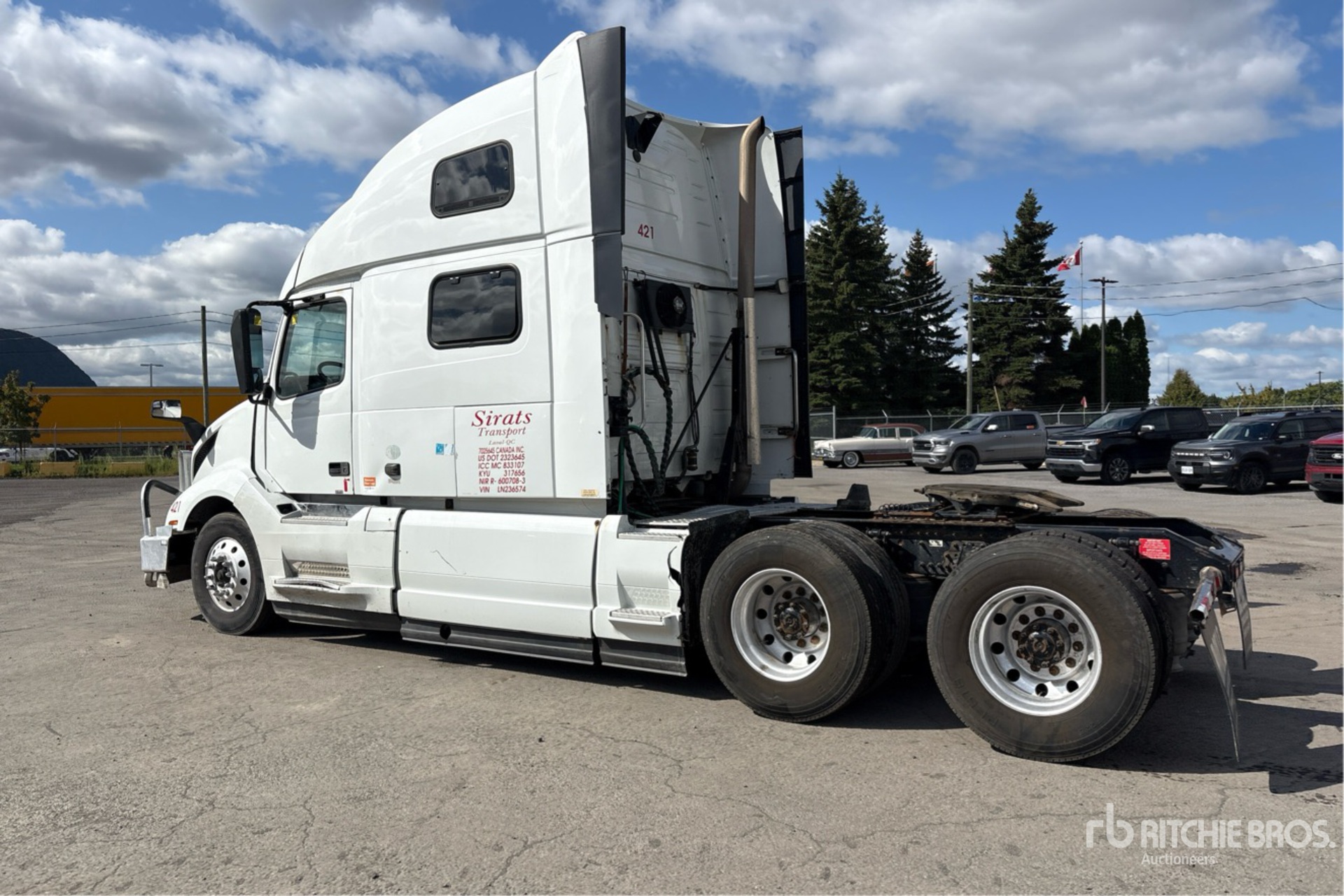 2020 Volvo VNL