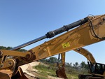Hydraulics with Bucket Cylinder