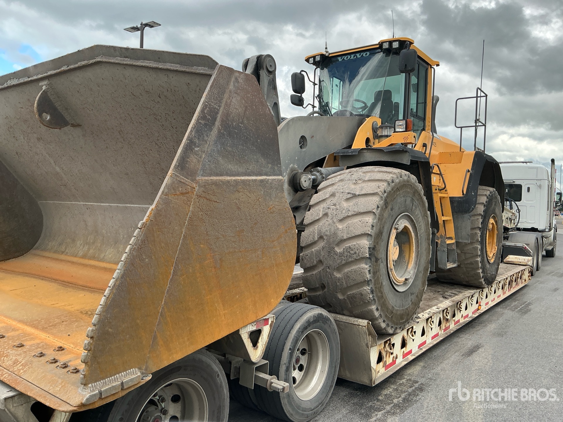 Photo of 2014 Volvo L220G